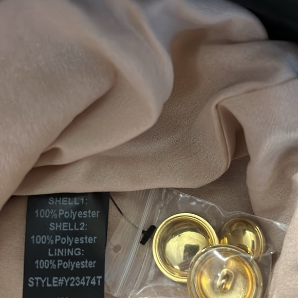 Tan Coco Tweed Bow Dress
POMANDER PLACE - Picture 8 of 11